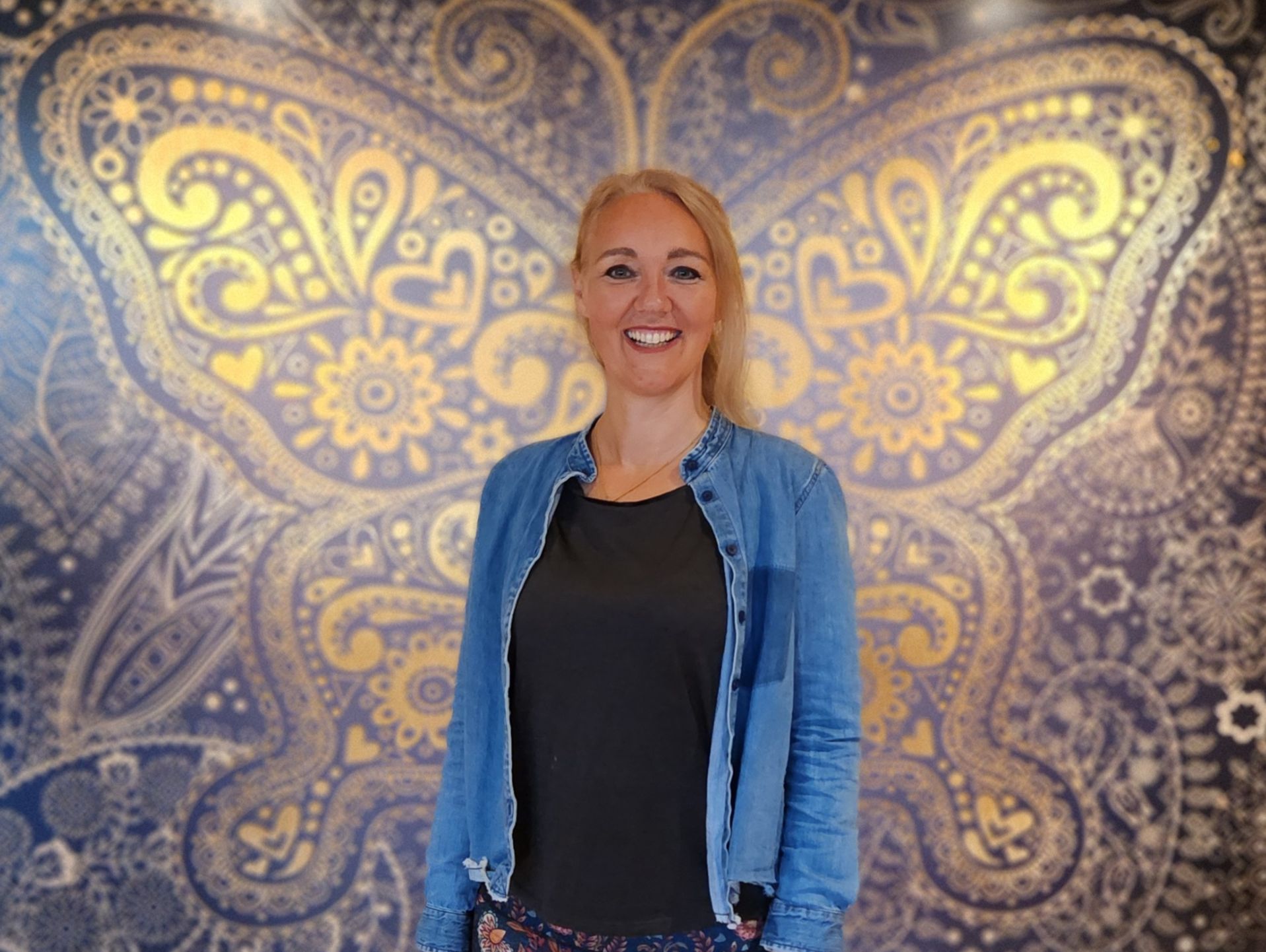 Laura de Vriend-Schaap, docente Zon Yoga